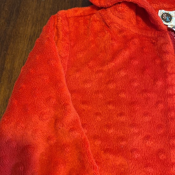 Girls red jacket size 5 smock dot kids brand zipper front pockets hood very soft - Picture 4 of 13